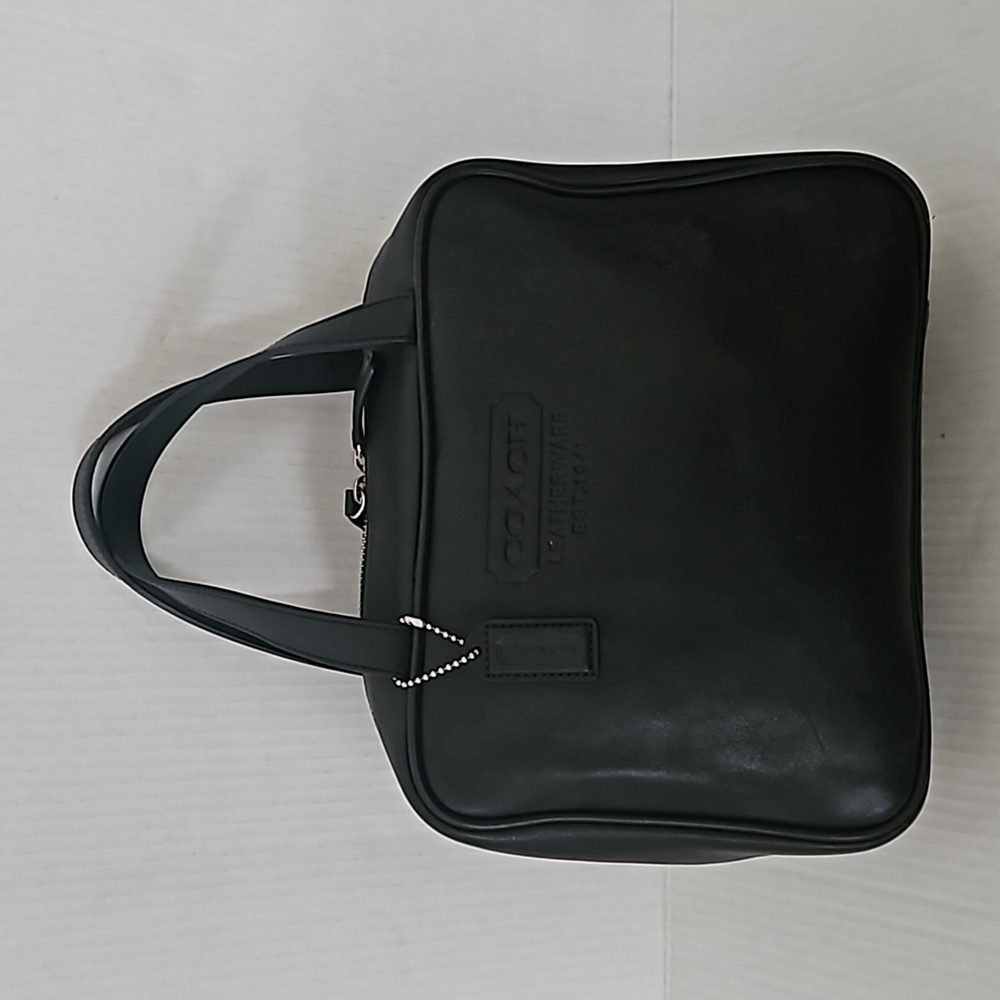 Unisex Vintage Coach Black Leather Zip Around Cosmetic/toiletries/travel bag
